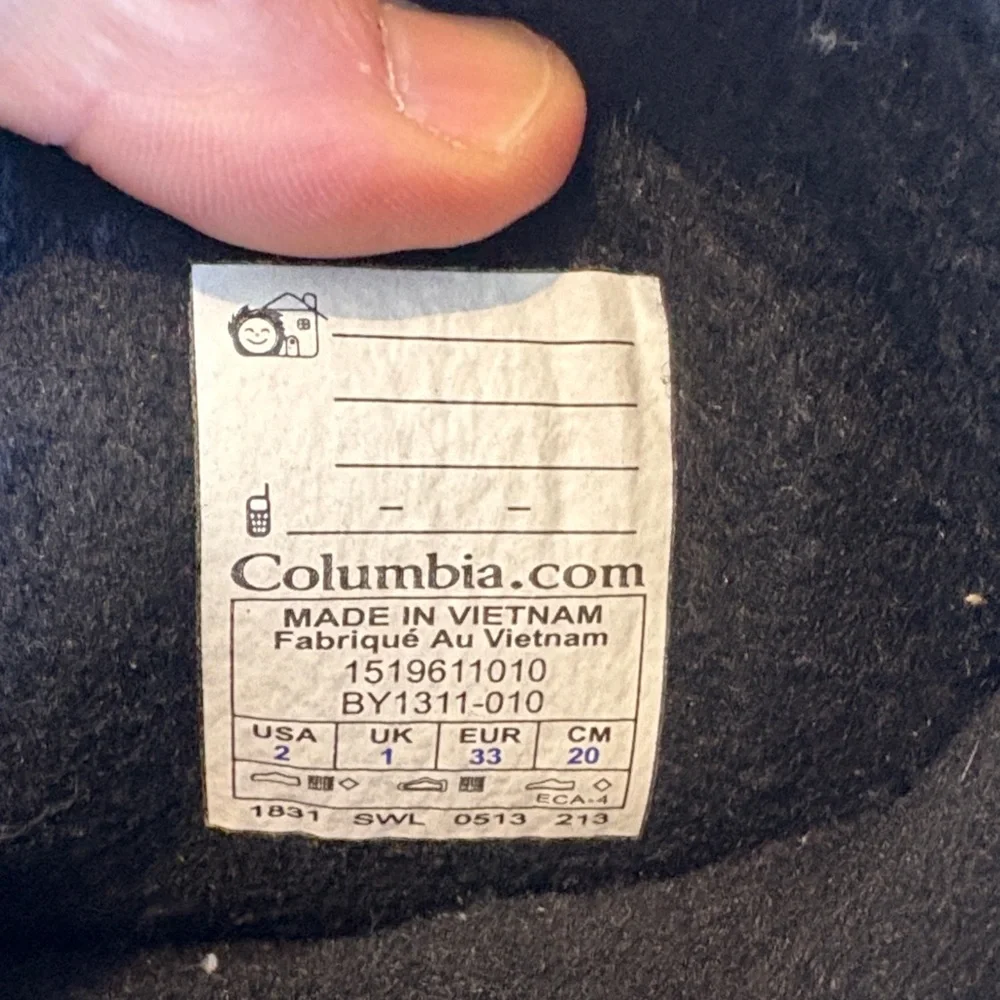 Columbia Black and White Checkered Snow‎ Boots Kids Size 2